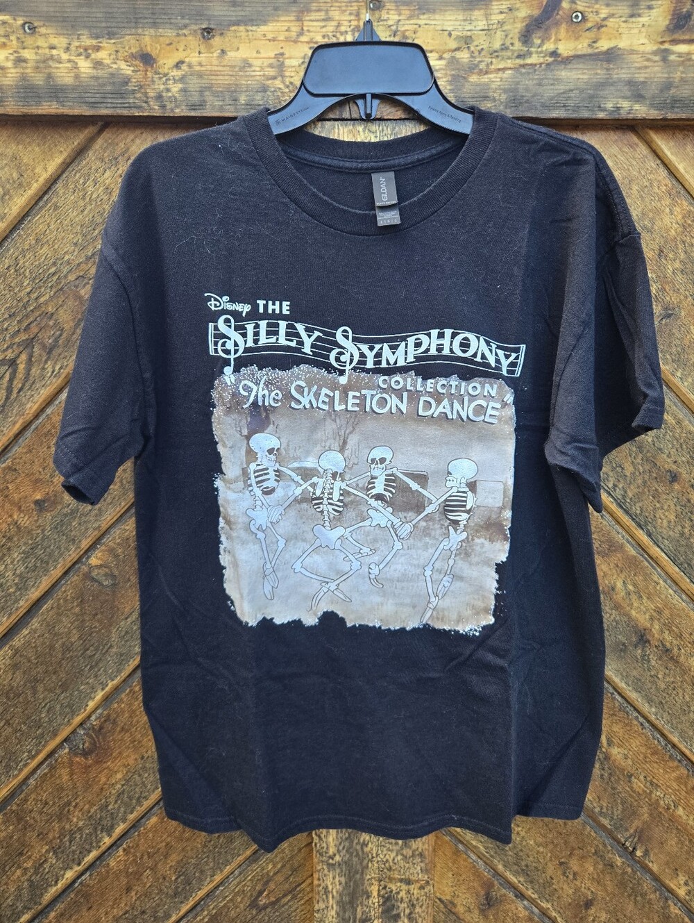 Disney Silly Symphony Skeleton Dance Gildan Tshirt